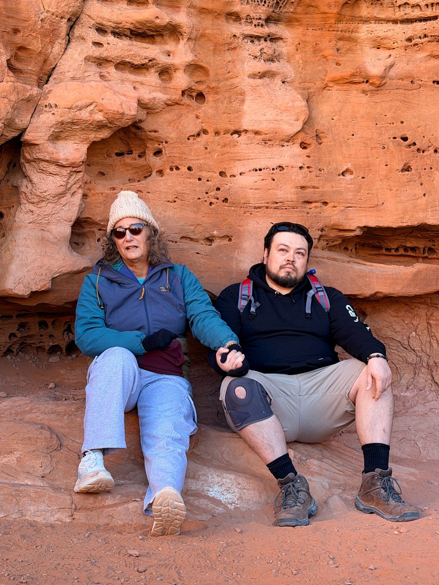 Group community healing experience at The Bridge Health Recovery Center, New Harmony Utah — 21-day wellness retreat
